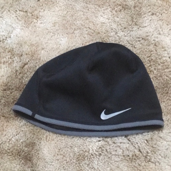 Nike Reversible Beanie. .